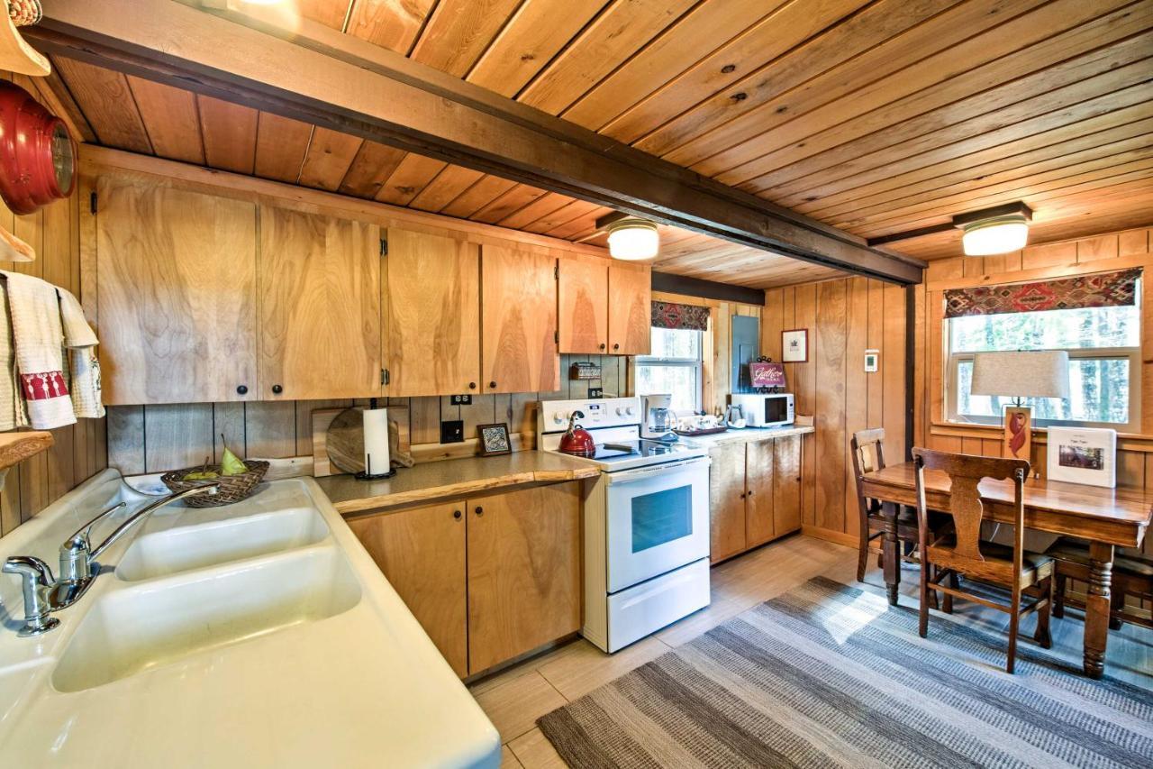 Serene Washington Escape With Deck And Mountain Views! Packwood Luaran gambar