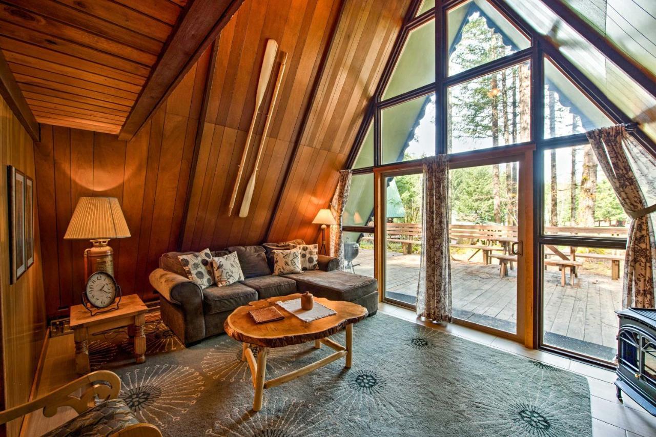 Serene Washington Escape With Deck And Mountain Views! Packwood Luaran gambar
